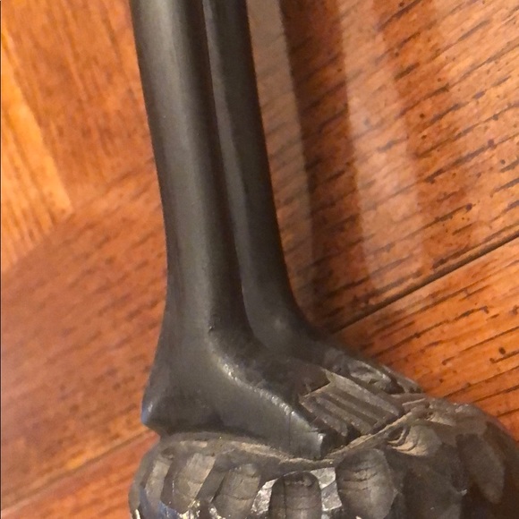 Vintage Ethnic Statue, A Woman’s Stance - Picture 8 of 8